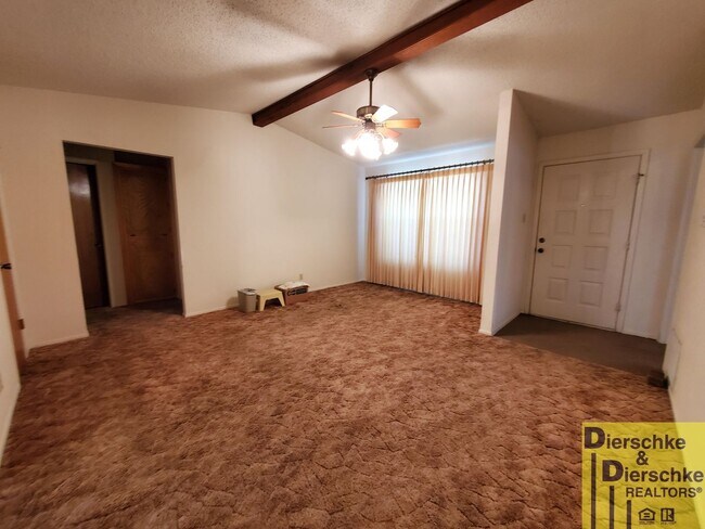 Building Photo - Cute 3 Bedroom 2 Bath House Near the Base COMING SOON!