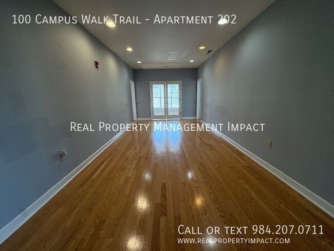Building Photo - 100 Campus Walk Trl