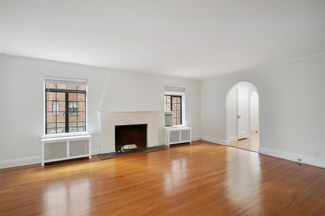 Building Photo - 22 Sagamore Rd