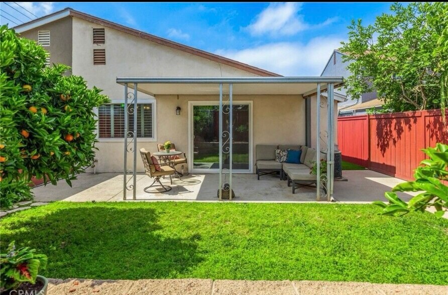 Building Photo - 106 Christen Way