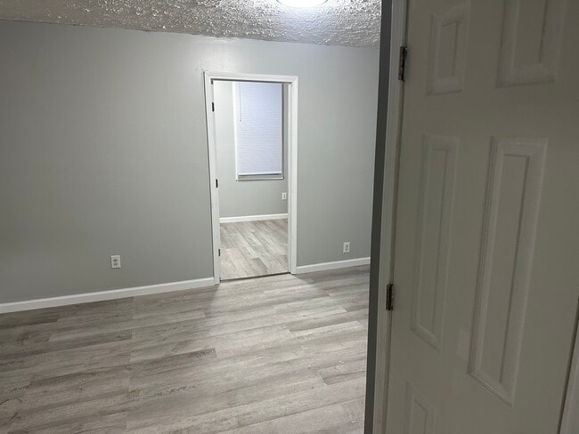 Building Photo - 1911 Morgantown Ave