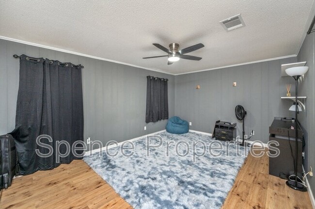 Building Photo - 113 Marimba St