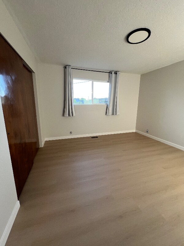 Building Photo - 3193 S Young Haven Cir