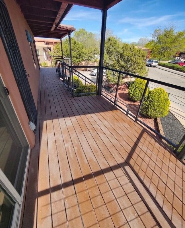 Building Photo - 1307 Rufina Ln