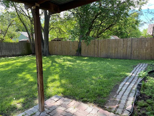 Building Photo - 7204 Shadow Bend Dr