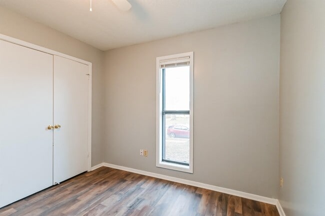 Building Photo - 4332 Thistleway Dr