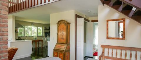 Building Photo - 13 Great Hill Rd