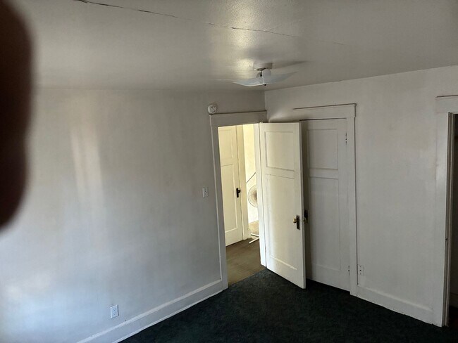 Building Photo - 4401 N 25th St