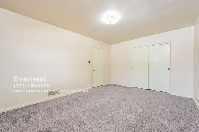 Building Photo - 4195 S Galapago St