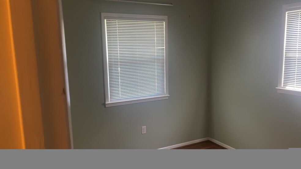 Building Photo - 4311 Hendricks Dr
