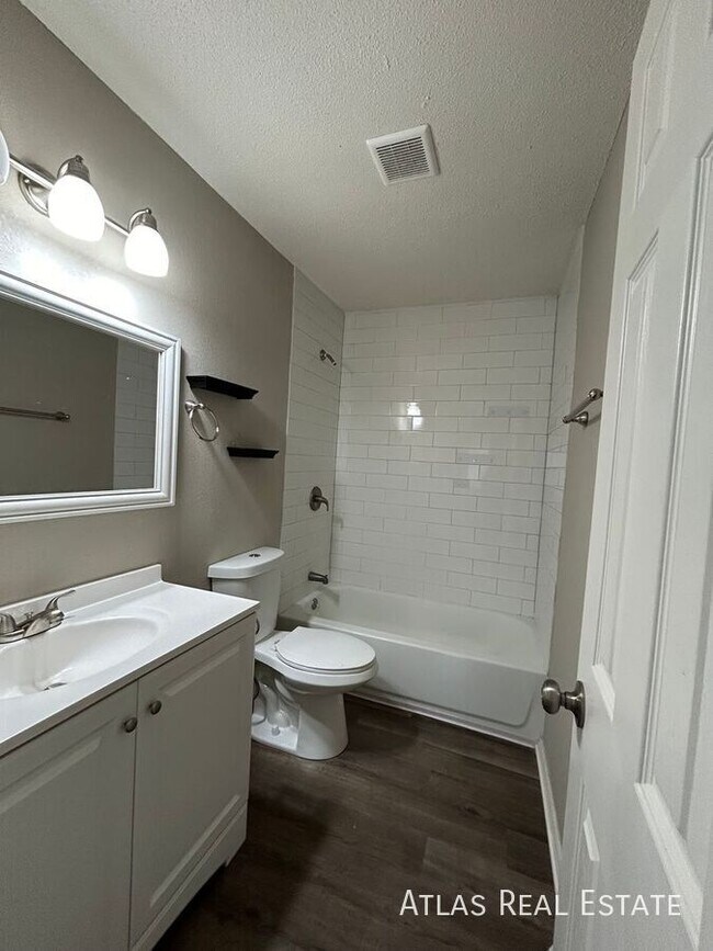 Building Photo - 9616-9618 E 23rd St S-9618