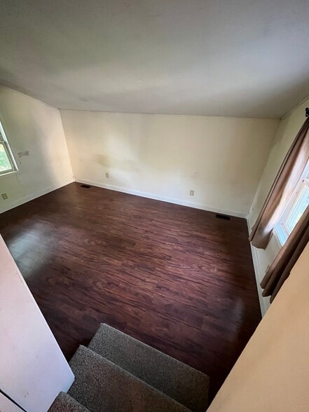 2nd Floor Bedroom - 26 Summer St