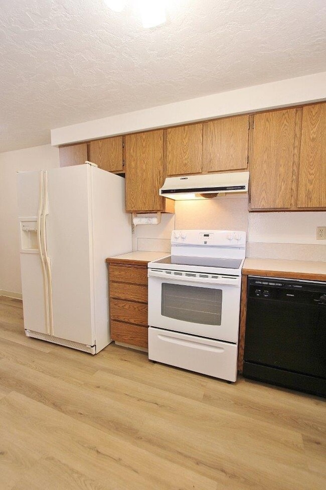 Building Photo - 1306 Poplar St