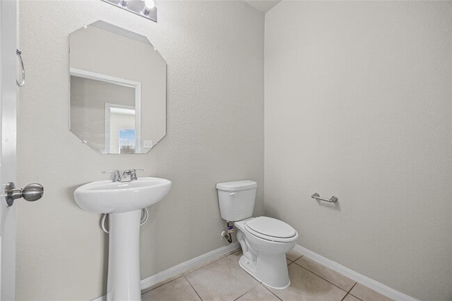 Building Photo - 3103 Crystal Bend Dr