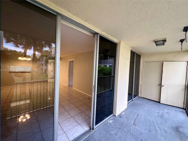 Building Photo - 3101 NW 47th Terrace