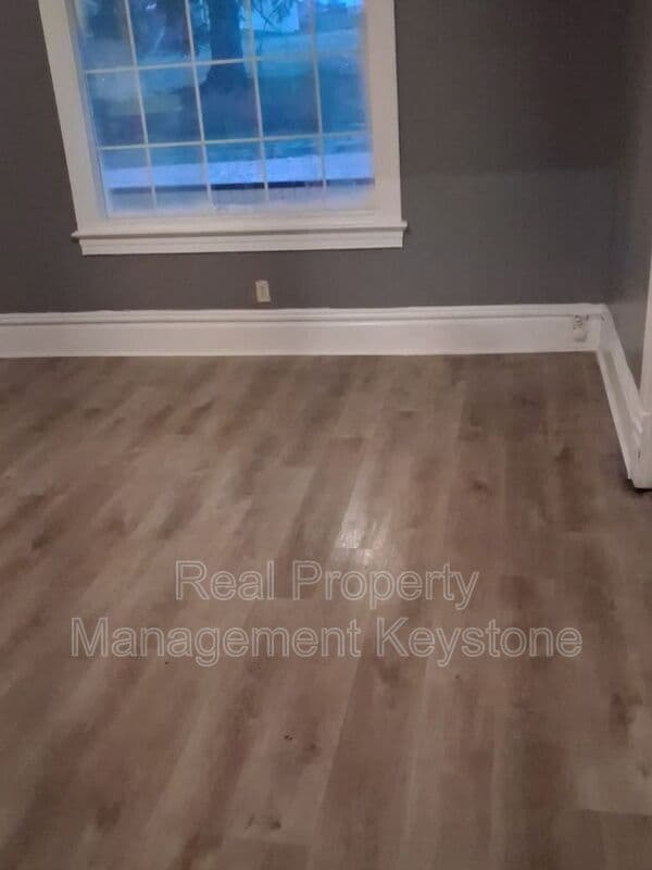 Building Photo - 1834 Flagler St