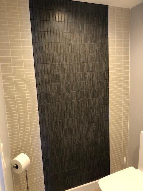 Building Photo - 1609 N Riverside Dr