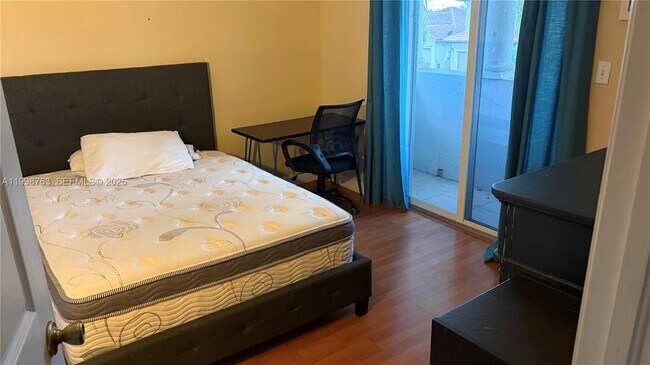 Building Photo - 13553 SW 124th Avenue Rd