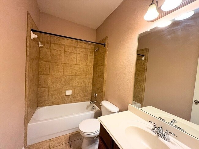 Building Photo - 9709 Gessner Dr