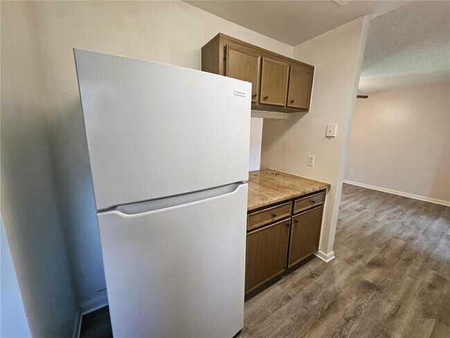 Building Photo - 4136 Pershing Pointe Pl
