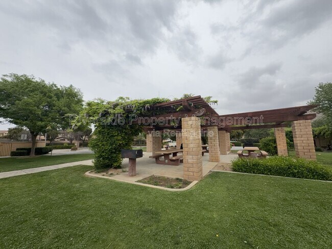 Building Photo - 3882 Strand Way