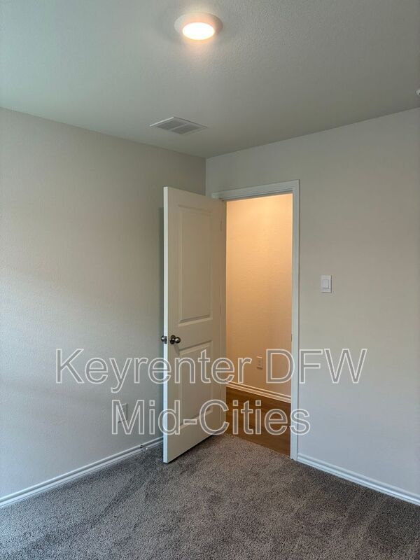 Building Photo - 4624 Verdin St