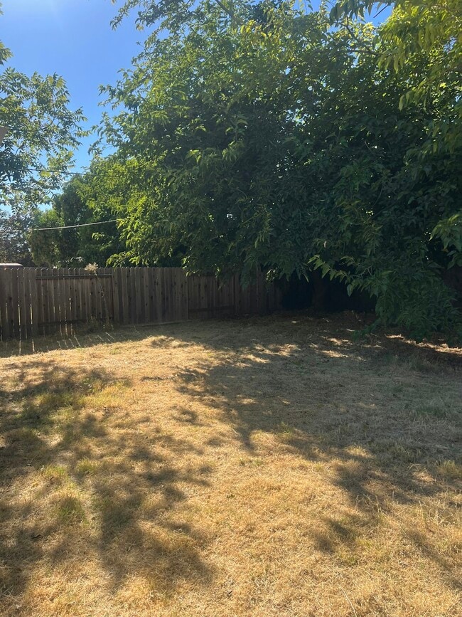 Building Photo - 4040 Marlow Ct