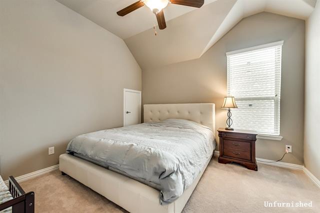 Building Photo - 17642 Pinyon Ln