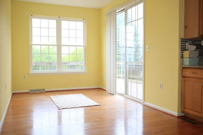 Building Photo - 1119 Pennywort Cir
