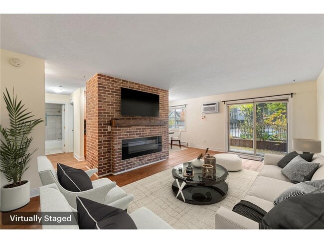 Primary Photo - 3540 Hennepin Ave