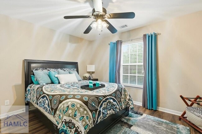 Building Photo - 1311 Hill View Cir