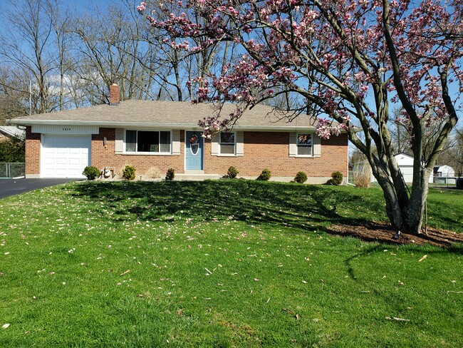 Primary Photo - 3876 Hopper Hill Rd