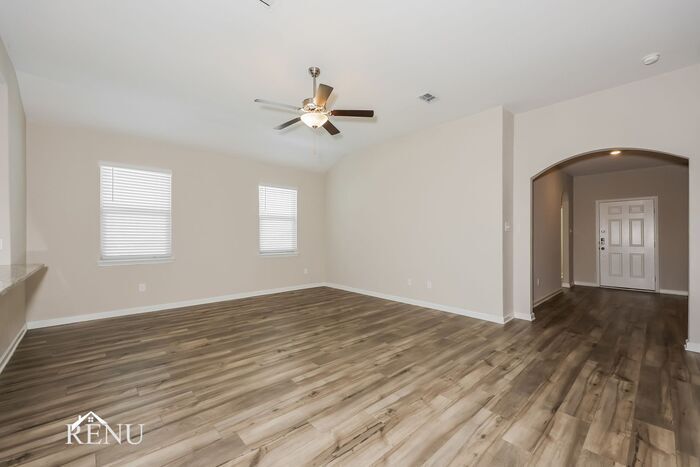 Building Photo - 104 Holster Holw Rd