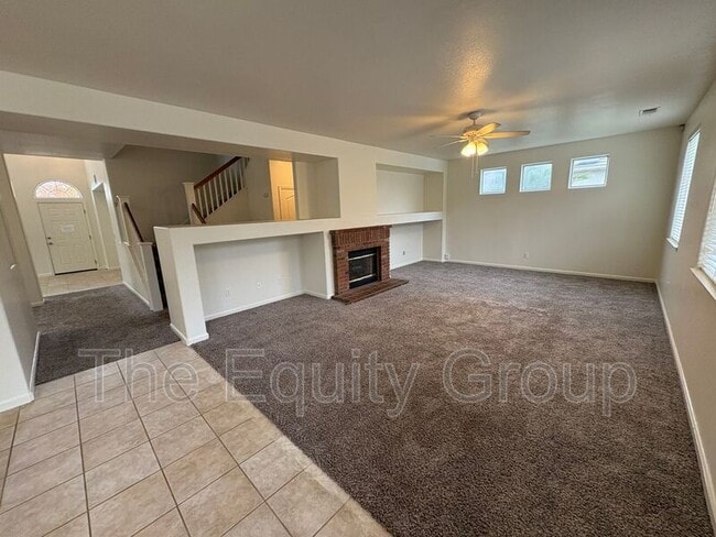 Building Photo - 2650 S Peppertree St