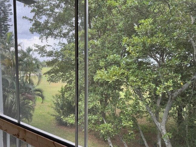 Building Photo - 7797 Golf Cir Dr