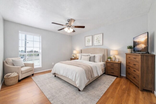 Building Photo - 353 Audrey Ln