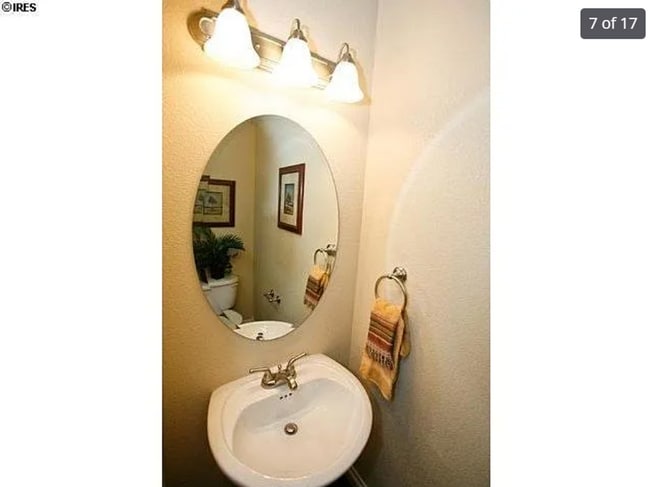 Building Photo - Great Townhome in Fort Collins