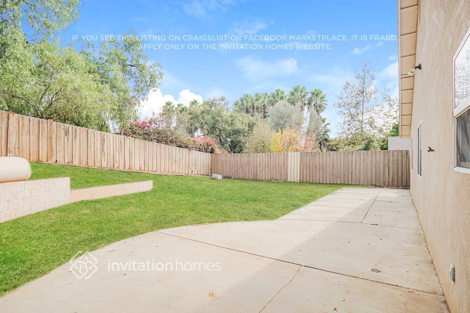 Building Photo - 1315 E Mission Rd