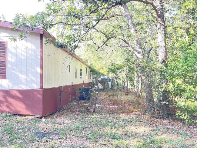 Building Photo - 109 High View Ranch Dr