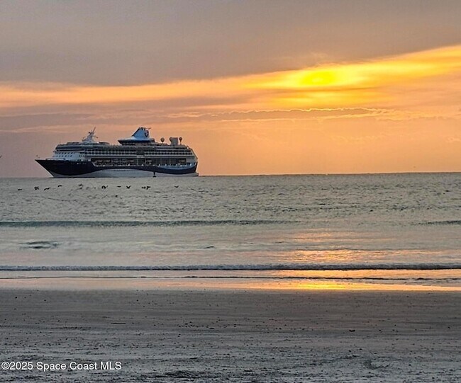 Building Photo - 732 Bayside Dr