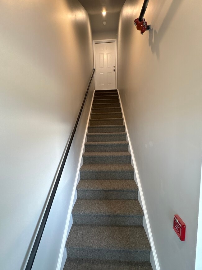 Building Photo - Kistler Place