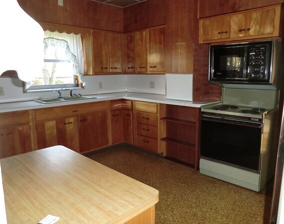 Building Photo - 5220 Washington Rd