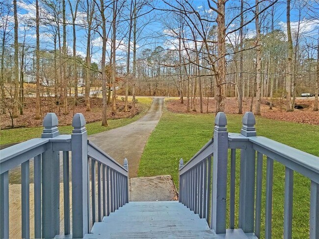 Building Photo - 271 Ridge Run Dr