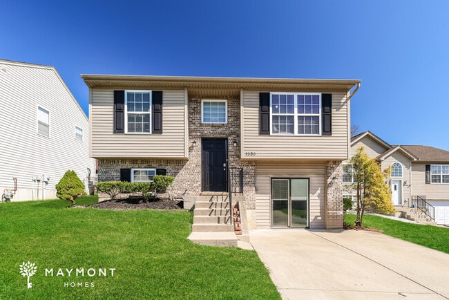 Building Photo - 1530 Singh St