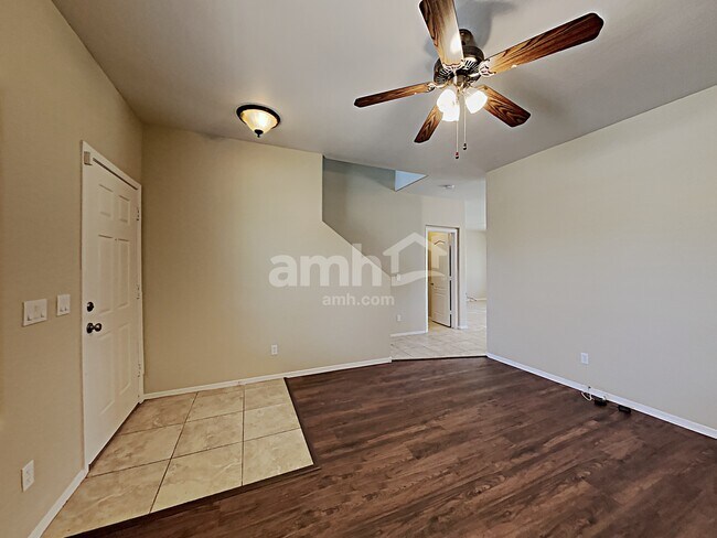 Building Photo - 7719 S 69th Lane
