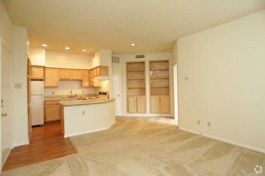 Oaks White Rock 9000 Poppy Dr Dallas TX 75218 Apartment Finder