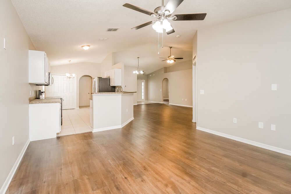 Building Photo - 13825 Econ Woods Ln