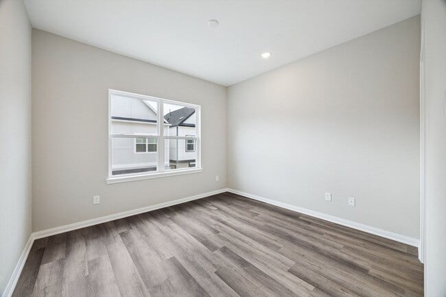 Building Photo - Brand New Construction in Clark Meadows!