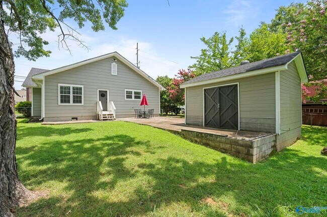 Building Photo - 4286 Sullivan St