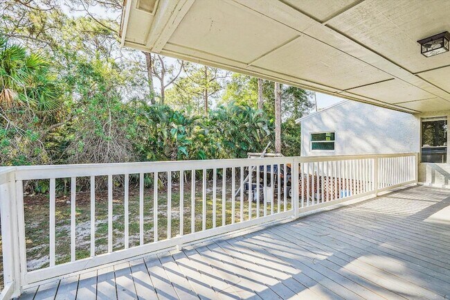 Building Photo - 17852 94th St N